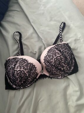 Vs bra